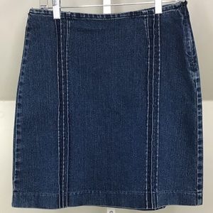 Calvin Klein Jeans Denim Skirt Pintucks size 4